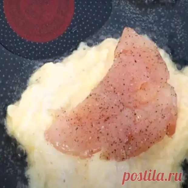 Деруны с сочным куриным филе. Приготовили и сразу съели - В кастрюльке - Медиаплатформа МирТесен