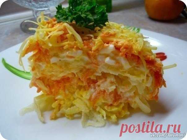 Очень-очень простой, но бесподобно вкусный салат «Французский»

Ингредиенты:
2 яблока
4 варенных яйца
Показать полностью…