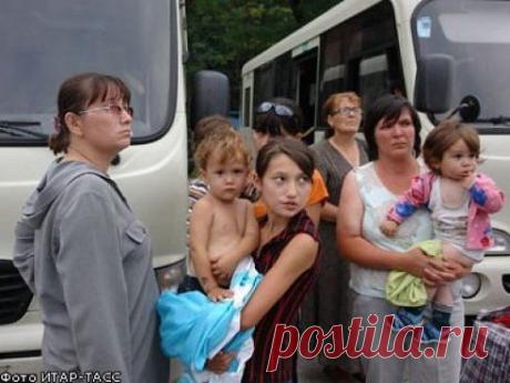 Твори Добро.
Люди из Донецка ,Славянска ,Луганск в общем где война, кому некуда ехать, приму семью с детками в В Костенки в Воронежской области!!! можно и две семьи.8-9515650307 РАСПРОСТРАНИТЕ ПОЖАЛУЙСТА!!!!!!!!!!!!!!