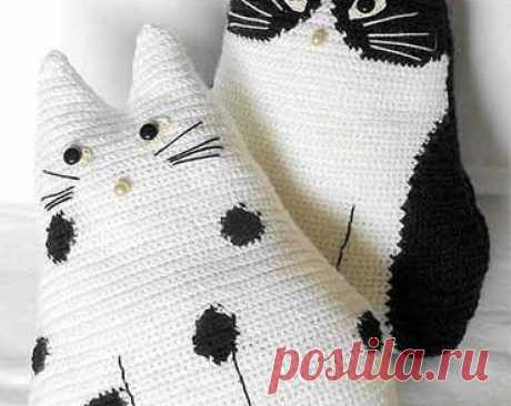 Подушки котики