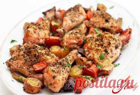 Курица с овощами в духовке