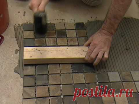 Cómo Instalar Losas en el Piso del Baño - YouTube
