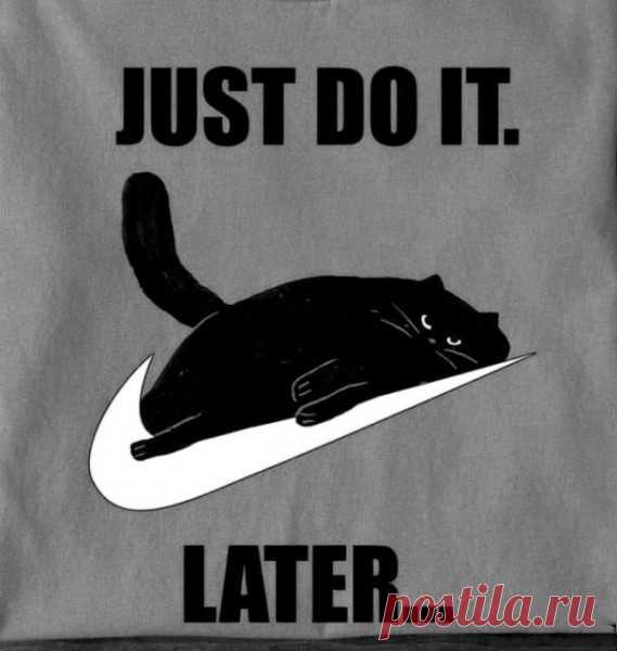 Идея вышивки на толстовке Nike. В качестве основы для вышивки на футболке можно использовать и готовый печатный лого nike… Оригинальная идея подарка своими руками из имеющейся в домеЧитать дальше