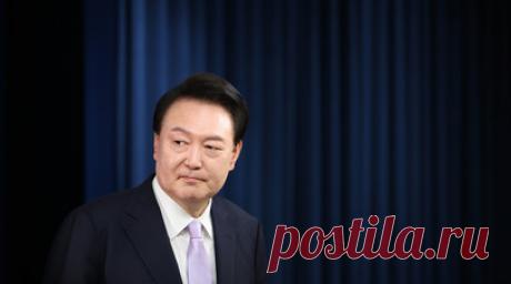 Корейская полиция может счесть президента лидером заговорщиков по делу о мятеже. Полиция и прокуратура Республики Корея могут расценить действия президента Юн Сок Ёля как свидетельство его причастности к планам заговорщиков по делу о мятеже с целью захвата власти и свержения конституционного строя. Читать далее