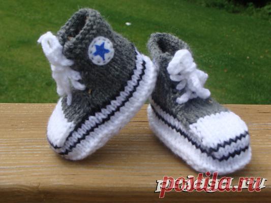 Детские пинетки и носки спицами или крючком