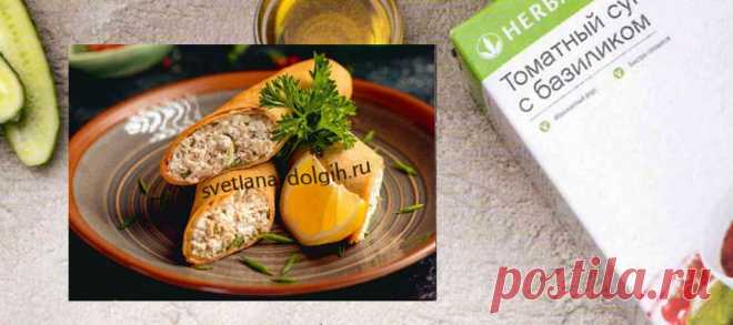 Блинный рулет с тунцом из Кулинарной книги #Гербалайф, печем на 23 февраля фитнес блинчики и стройнеем. Сделайте праздничный завтрак #Herbalife своему защитнику)))