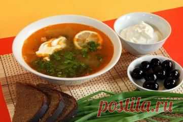Солянка сборная мясная никакого картофеля не имеет, только мясные продукты. http://r2.0-ede.ru/solyanka-sbornaya-myasnaya/