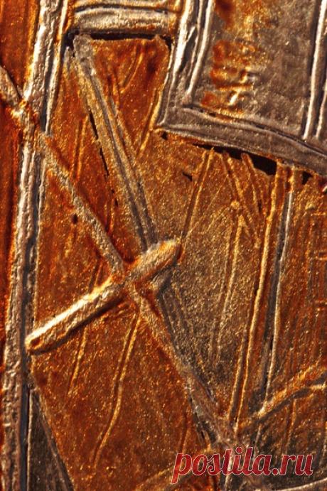 ЗОЛОТО, АХ ЗОЛОТО!
Золота много не бывает.
Вашему вниманию золотые фоны. А куда такие можно применить? Вам они нравятся?

#Фирдаус_Батдалова
#имитациякамней #декупаж #шкатулки_из_камней