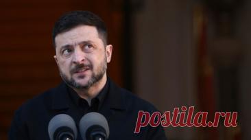 Зеленский: Украина рассчитывает получить «репарационный кредит». Владимир Зеленский подтвердил, что Киев рассчитывает получить от Европейского союза так называемый репарационный кредит — финансовые средства, которые должны помочь в восстановлении после боевых действий. Читать далее