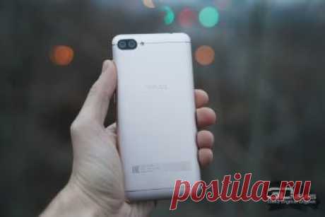 Обзор ASUS Zenfone 4 Max (ZC520KL): уменьшенный смартфон-пауэрбанк ASUS продолжает выпускать многочисленные версии своих гаджетов. На этот раз к нам в руки попал «младший» вариант весьма удачной модели Zenfone 4 Max – более компактный, недорогой и, вполне вероятно, еще более практичный. Знакомимся с ним поближе