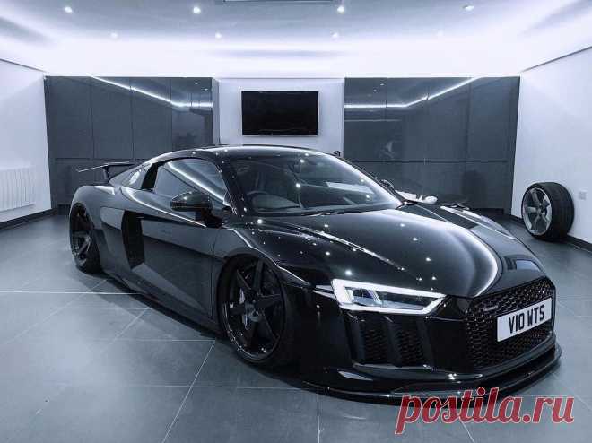 Audi r8