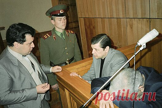 Любимый зять Брежнева: за что сидел Юрий Чурбанов - Рамблер/развлечения и отдых