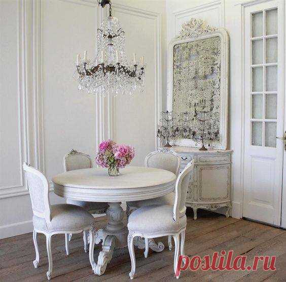 (6) Facebook