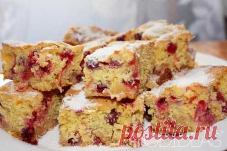 Пирог с белым шоколадом и клюквой.