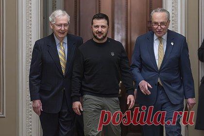 «Тот же старый хлам. Ничего нового» Почему визит Зеленского в США закончился полным провалом?. Владимир Зеленский нанес официальный визит в США для переговоров с американским президентом Джо Байденом, но в конечном итоге покинул Вашингтон без четкого обязательства со стороны США продолжать оказывать поддержку своему союзнику в следующем году, получив лишь символический пакет помощи в 200 миллионов долларов.