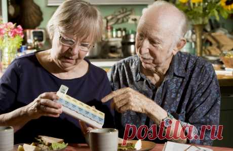 Названы препараты, которые должны быть в каждой аптечке — Рамблер/доктор