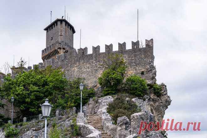 Свободный город на вершине скалы. - Nota Bene
