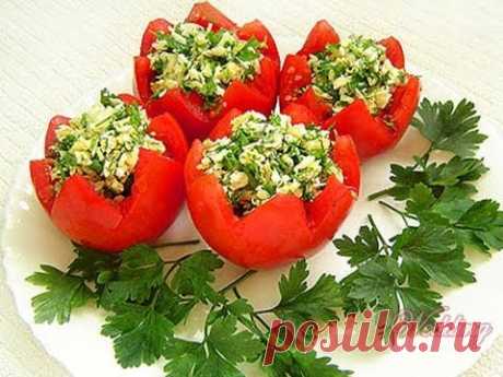 Просто Вкусно - Фаршированные Помидоры и Яблоки - Рецепт / Салат - YouTube