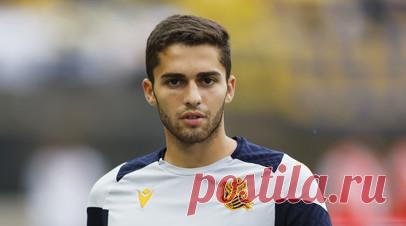 Захарян включён в заявку «Реал Сосьедад» на матч Лиги чемпионов с «Зальцбургом». Российский полузащитник «Реал Сосьедад» Арсен Захарян включён в заявку команды на предстоящий матч Лиги чемпионов с «Зальцбургом». Читать далее