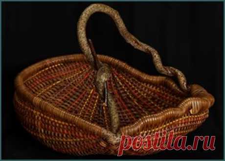 Large baskets by basket artist Tina Puckett - page 2 of 2