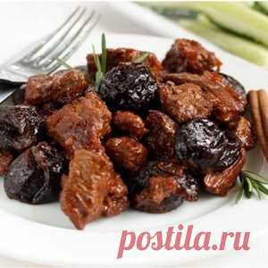 ТЕЛЯТИНА С ЧЕРНОСЛИВОМ