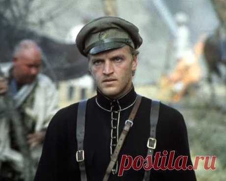 Александр Кайдановский
- 23 июля, 1946 • 3 декабря 1995