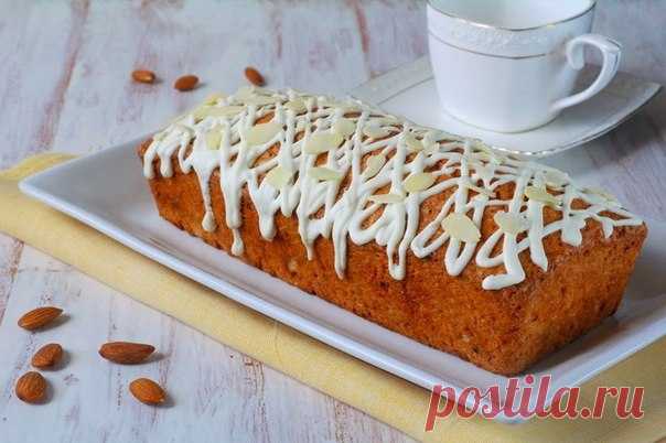 Кекс с миндалем на белках