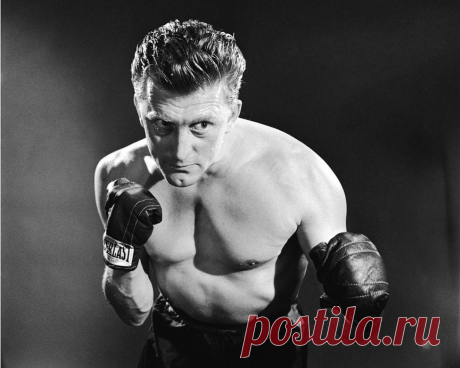 Кирк Дуглас один из создателей "золотого века Голливуда" (Моменты жизни в фотографиях) | МОЗАИКА ИНТЕРНЕТА | Яндекс Дзен