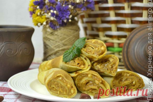 Блины с начинкой карамельно-орехового вкуса / Рецепты с фото