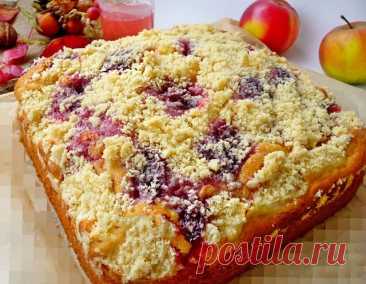Яблочный пирог с вареньем и штрейзелем — Домашняя кулинария