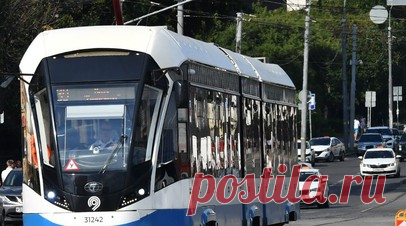 В Москве начали обкатку восстановленной трамвайной линии по Трифоновской улице. В Москве прошла первая обкатка восстановленной трамвайной линии по Трифоновской улице — от улицы Образцова до Рижской площади, рассказал заммэра столицы по вопросам транспорта и промышленности Максим Ликсутов. Читать далее