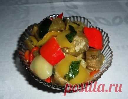 Маринованные баклажаны и перец