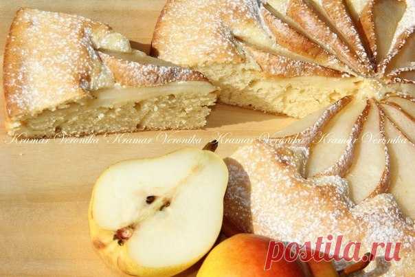 Нежный и ароматный манник на сметане с грушей