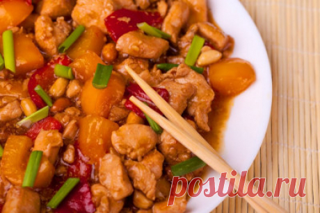 Цыпленок острый тушеный с овощами - Мясные блюда