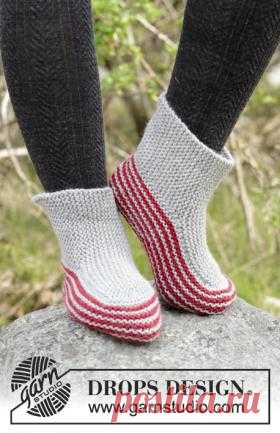 Тапочки Нанна Отличная модель домашних тапочек для женщин, связанных из шерстяной пряжи на спицах 4 мм. Тапочки вяжутся рядами платочным узором, подошва...