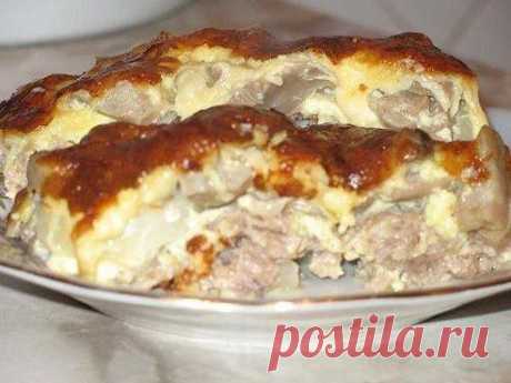 Мясная запеканка с картофелем, грибами и сыром
