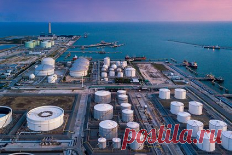 Мировые рынки нефти и газа радикально изменились из-за конфликта на Украине. Обострение конфликта на Украине и последовавшие за ним санкции против России радикально изменили ситуацию на мировых рынках нефти и газа, заявил глава американской энергетической компании Chevron Майк Вирт. Он отметил, что более фундаментальные изменения затронули газовый рынок.
