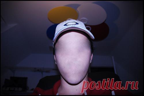 Прозопагнозия: когда не помнишь лиц