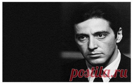 Не спешите говорить о себе. Разговор о вас начнётся, как только вы уйдете.
Аль Пачино