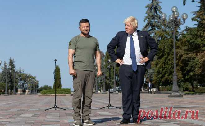 Джонсон допустил отказ от требования возврата Украине границ 1991 года. По мнению Джонсона, конфликт при переизбрании сможет закончить Трамп. Вероятно, он окончится на границах, существовавших до 24 февраля 2022 года, Украина должна получить право сама решать вопрос о членстве в ЕС и НАТО, считает он