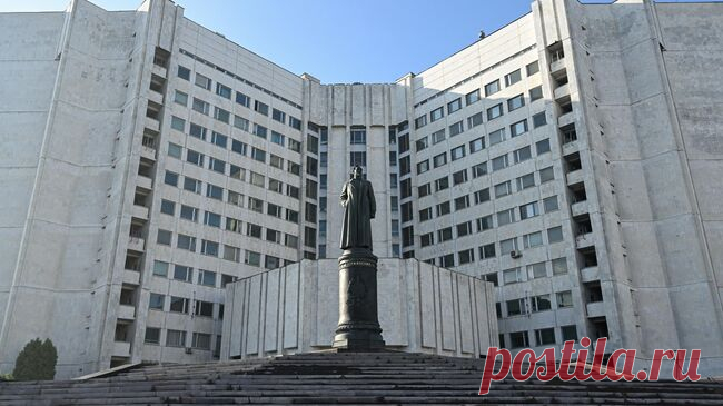 Киев готовит новую провокацию, заявили в СВР