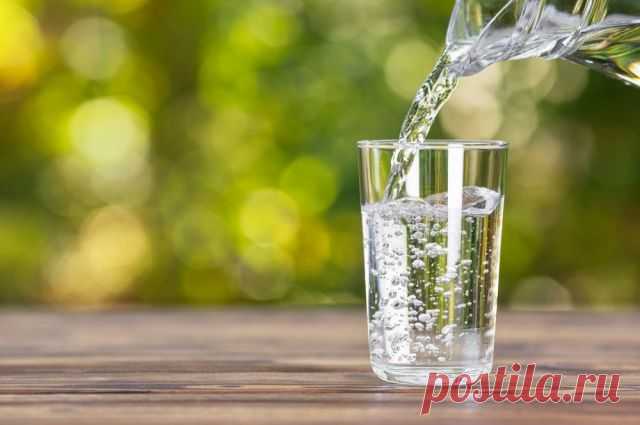 Пить воду без жажды опасно: есть ли норма употребления воды? | Здоровая жизнь | Здоровье | Аргументы и Факты
