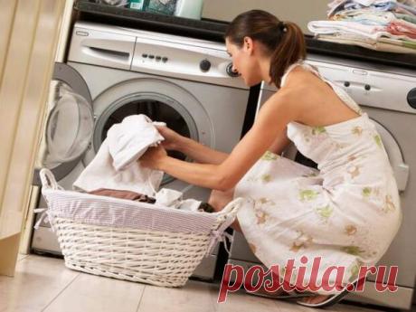 Как уничтожить коронавирус на одежде
Исследования ученых показали, что новый штамм коронавируса жизнеспособен на разных поверхностях. Он прекрасно себя чувствует на пластиковых и металлических деталях одежды. Это означает, что впоследствии вирионы могут попасть в организм, даже если вы надевали маску в общественном месте и часто мыли руки. Содержание статьи В каком режиме стирать, чтобы уничтожить коронавирус Обратите внимание Если твердые […]
Читай дальше на сайте. Жми подробнее ➡