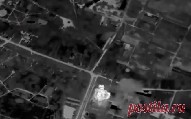 Минобороны сообщило об ударе «Искандером» по штурмовой бригаде ВСУ. Российские военные с помощью оперативно-тактического ракетного комплекса (ОТРК) «Искандер» нанесли удар по месту временной дислокации штурмовой бригады ВСУ в районе Славянска в Донецкой народной республике (ДНР).
