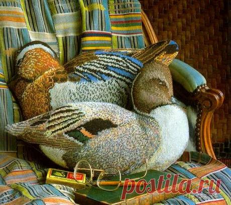 Подушки"Уточки". ВЫШИВКА.