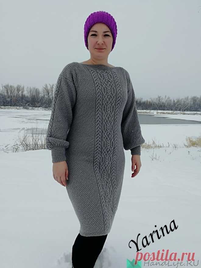 Теплое серое платье
