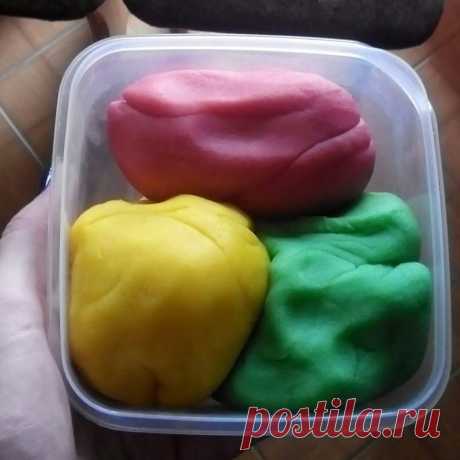 (5) Facebook