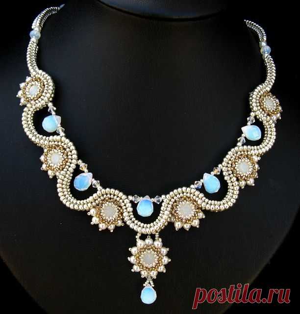 (3) Jewel of Zora Necklace by Cielo Design, via Flickr | Bead