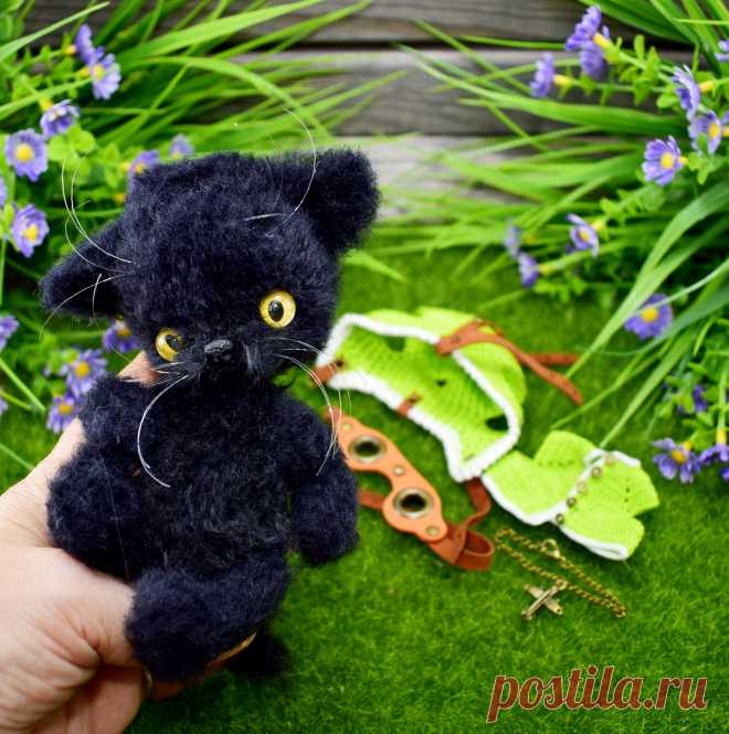 PDF Кисуля. FREE amigurumi crochet pattern. Бесплатный мастер-класс, схема и описание для вязания амигуруми крючком. Игрушки своими руками! Котик, кот, кошечка, кошка, котенок, cat, kitten, gato, gatito, gatinho, chat, minou, kitty, kätzchen. #амигуруми #amigurumi #amigurumidoll #amigurumipattern #freepattern #freecrochetpatterns #crochetpattern #crochetdoll #crochettutorial #patternsforcrochet #вязание #вязаниекрючком #handmadedoll #рукоделие #ручнаяработа #pattern #tutorial #häkeln #amigurumis