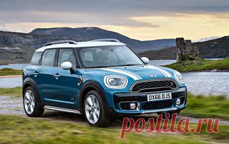 Модельный ряд MINI: от стильных хэтчбеков до универсальных внедорожников